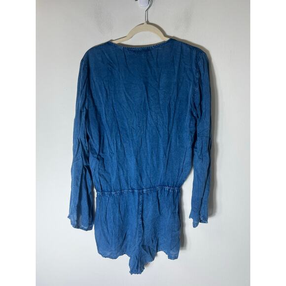 Boho Me Blue Long Sleeve V-Neck Romper Sz M - Picture 2 of 3